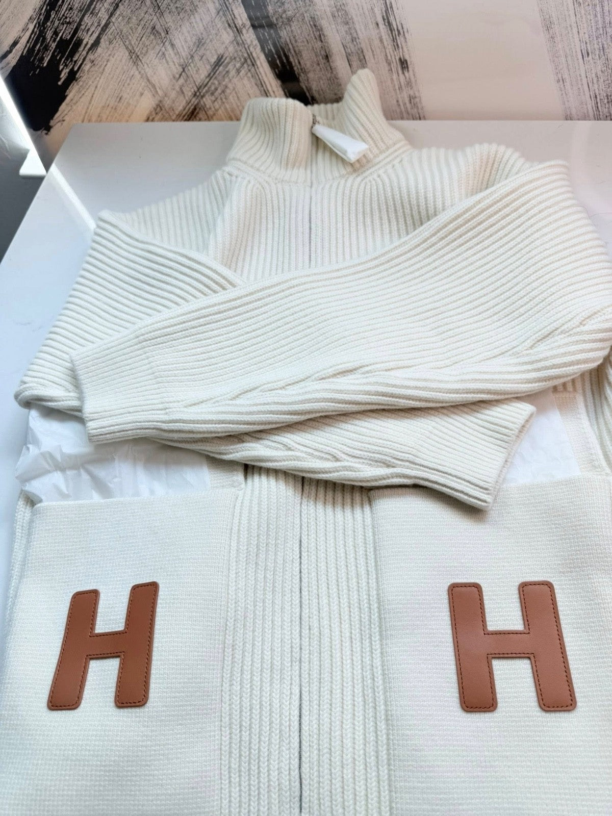 HERMES Wool Knit Cardigan With H Leather Pull Tabs sz 34 BNIB - LuxryEdition