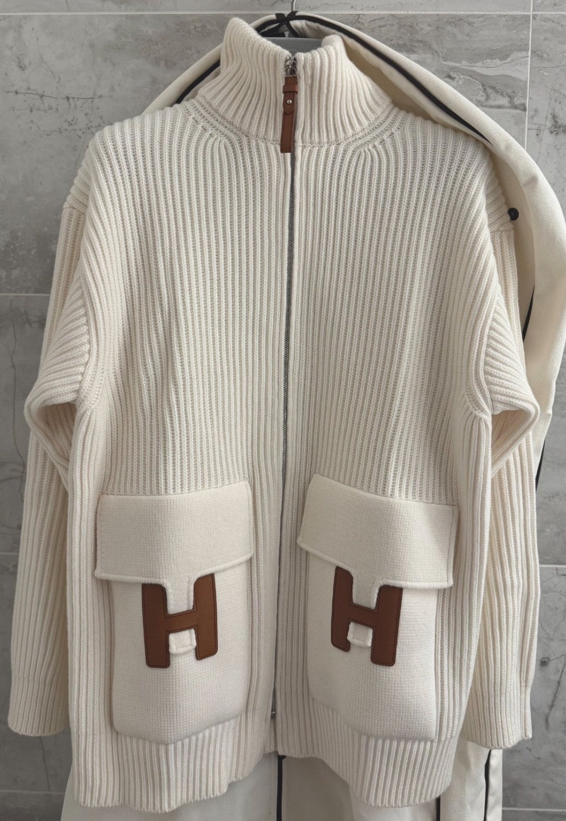 HERMES Wool Knit Cardigan With H Leather Pull Tabs sz 34 BNIB - LuxryEdition