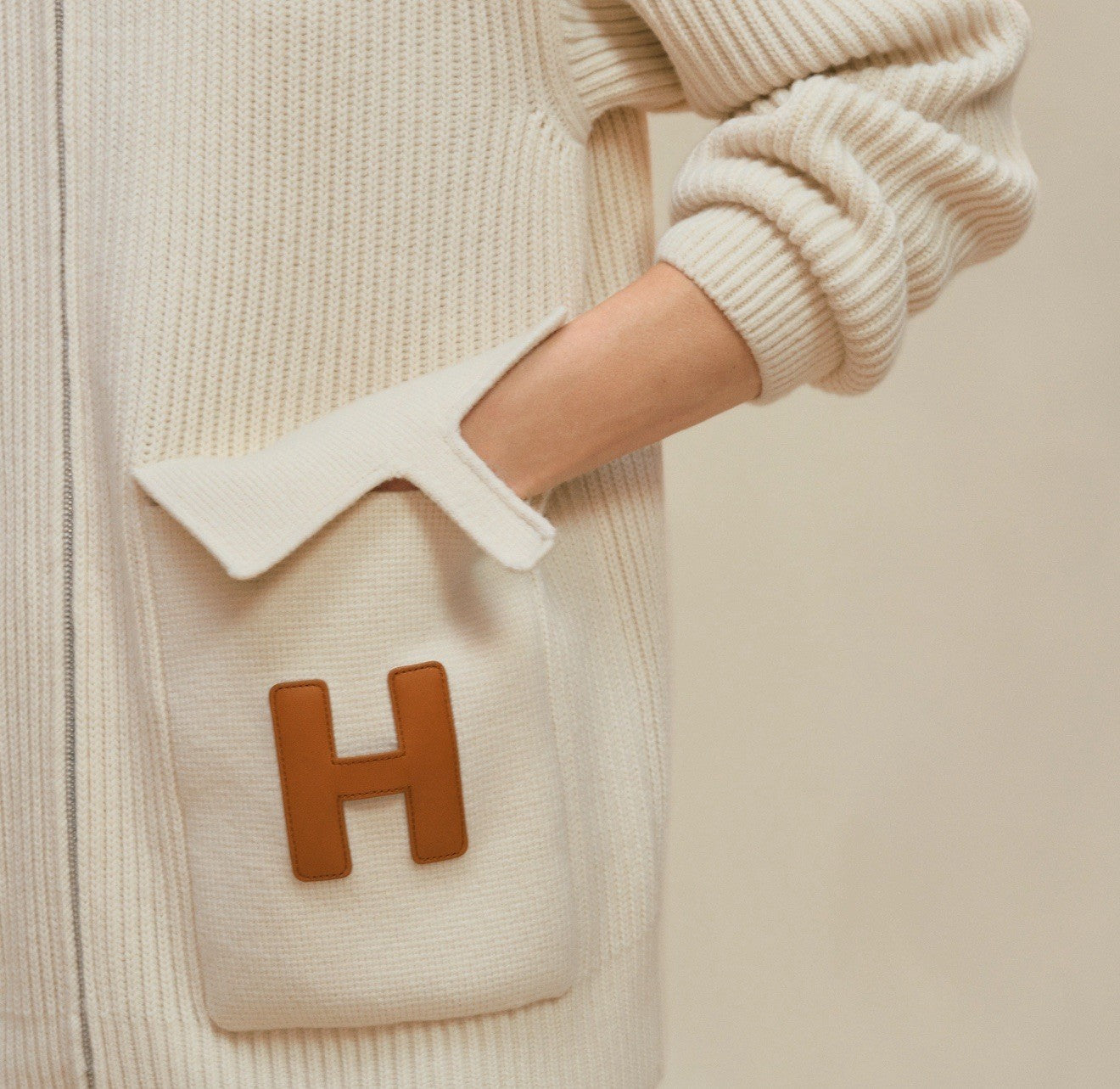 HERMES Wool Knit Cardigan With H Leather Pull Tabs sz 34 BNIB - LuxryEdition