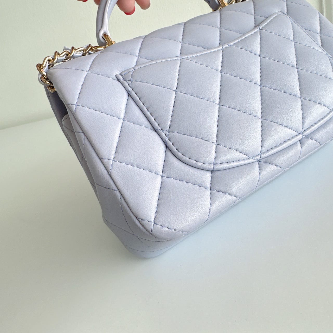 CHANEL Lambskin Coco Mini Top Handle Lilac Lambskin