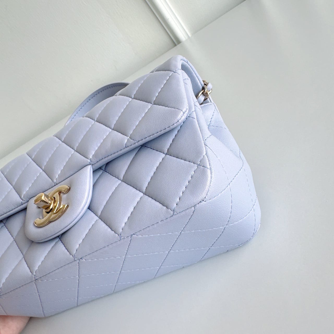 CHANEL Lambskin Coco Mini Top Handle Lilac Lambskin