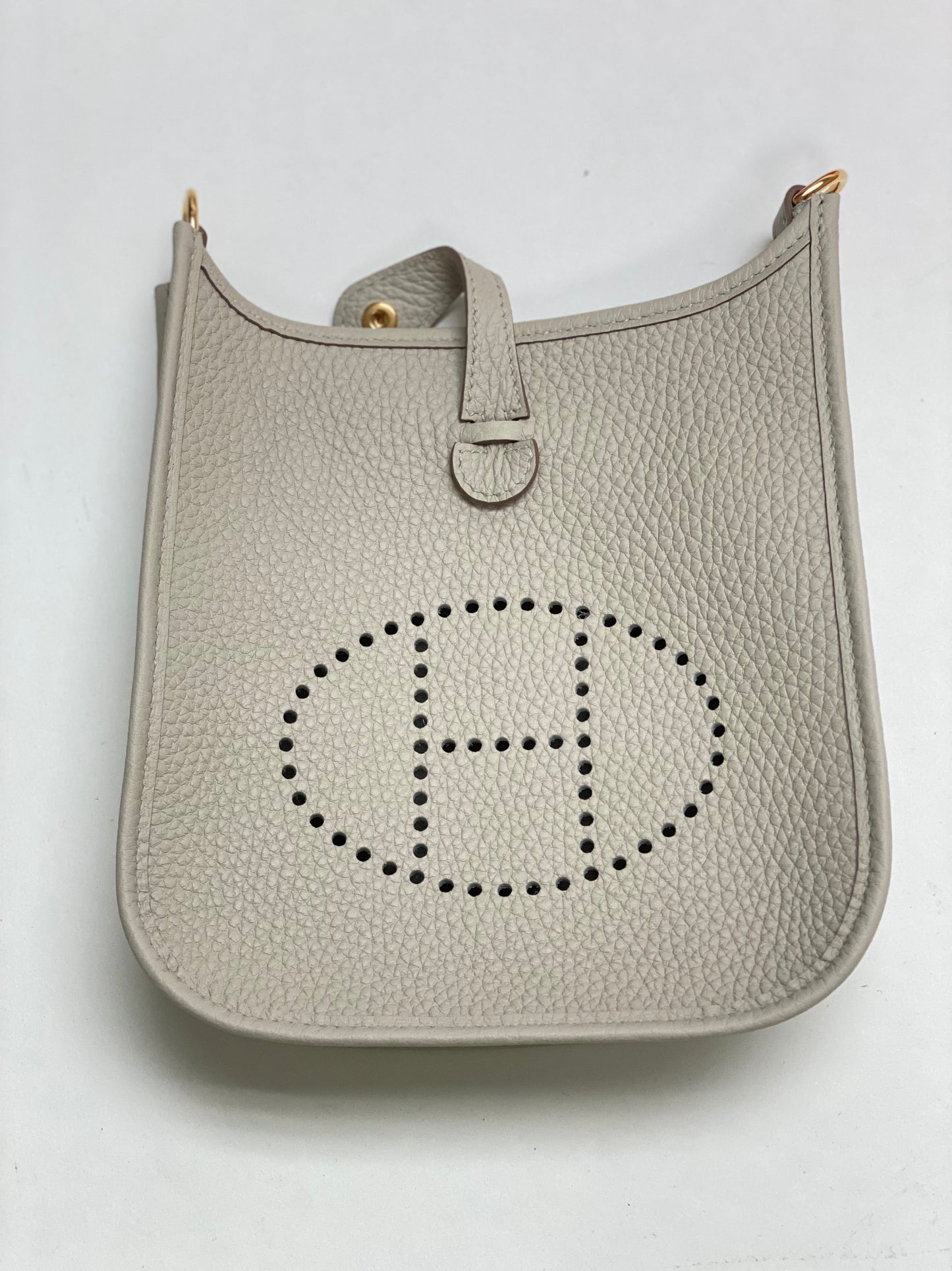 HERMES Evelyne Amazone Bag Mini TPM 16 Beton Gold Hardware - LuxryEdition