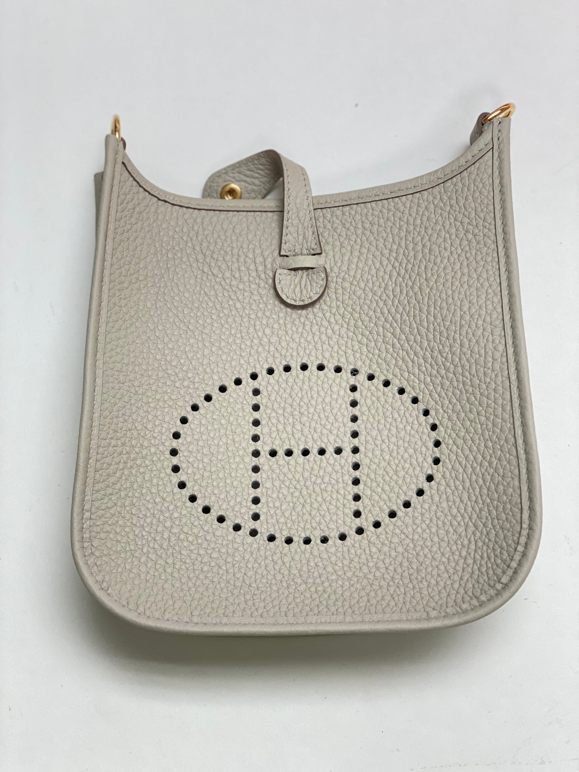 HERMES Evelyne Amazone Bag Mini TPM 16 Beton Gold Hardware - LuxryEdition