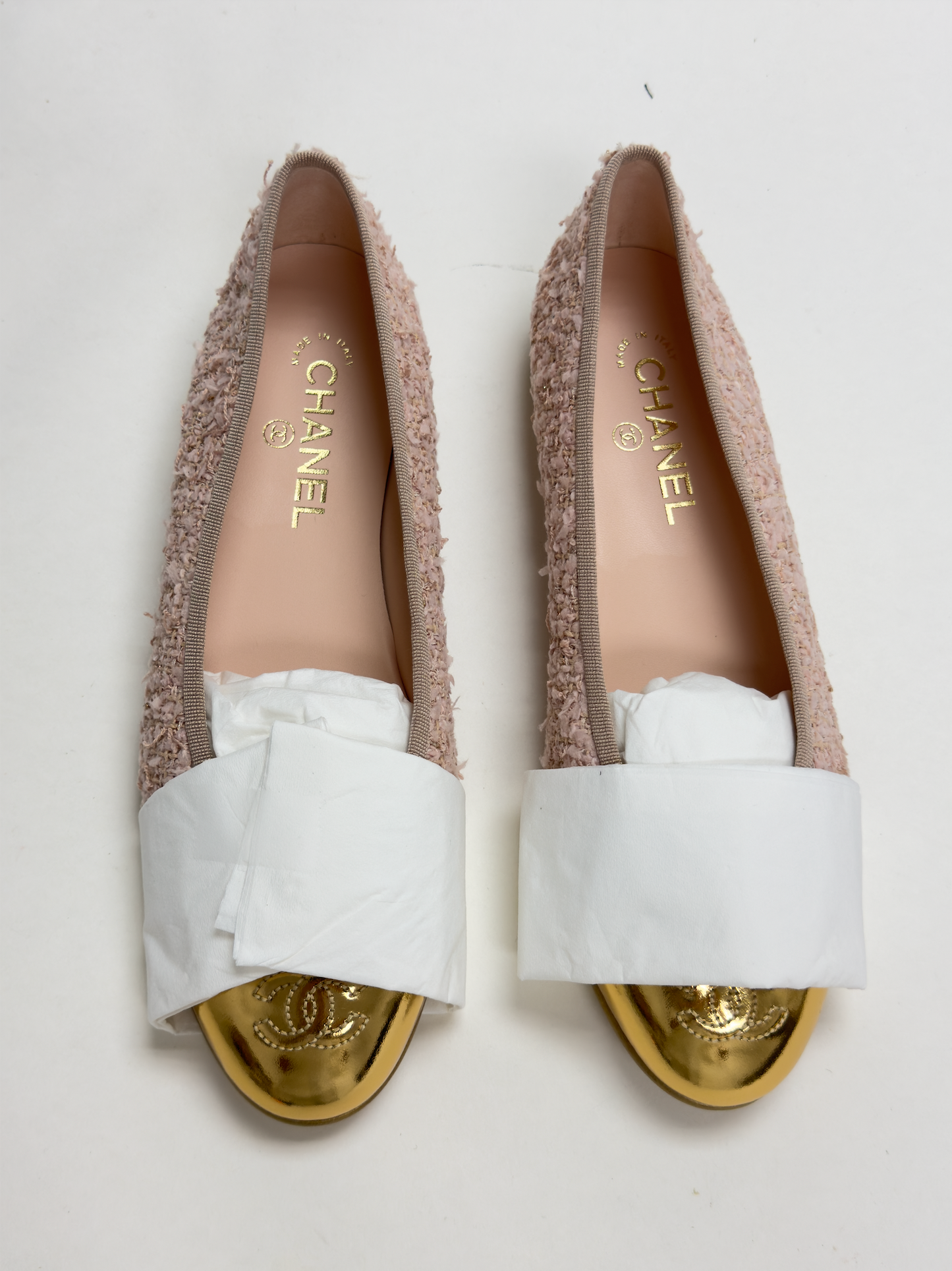 CHANEL Tweed Pink and Gold CC Cap Toe Ballerina Flats 40 - LuxryEdition