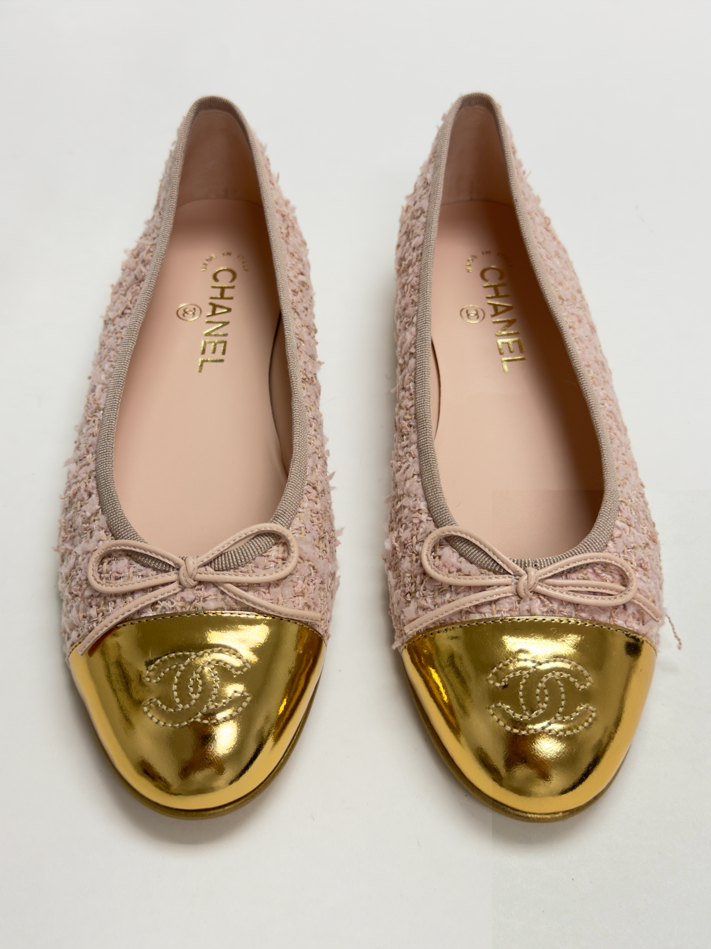 CHANEL Tweed Pink and Gold CC Cap Toe Ballerina Flats 40 - LuxryEdition