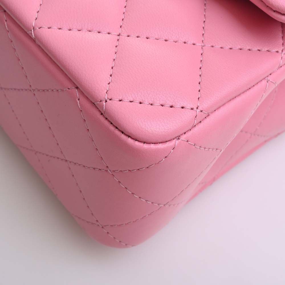 CHANEL Lambskin Matelasse Coco Mark Top Handle Pink Lambskin - LuxryEdition