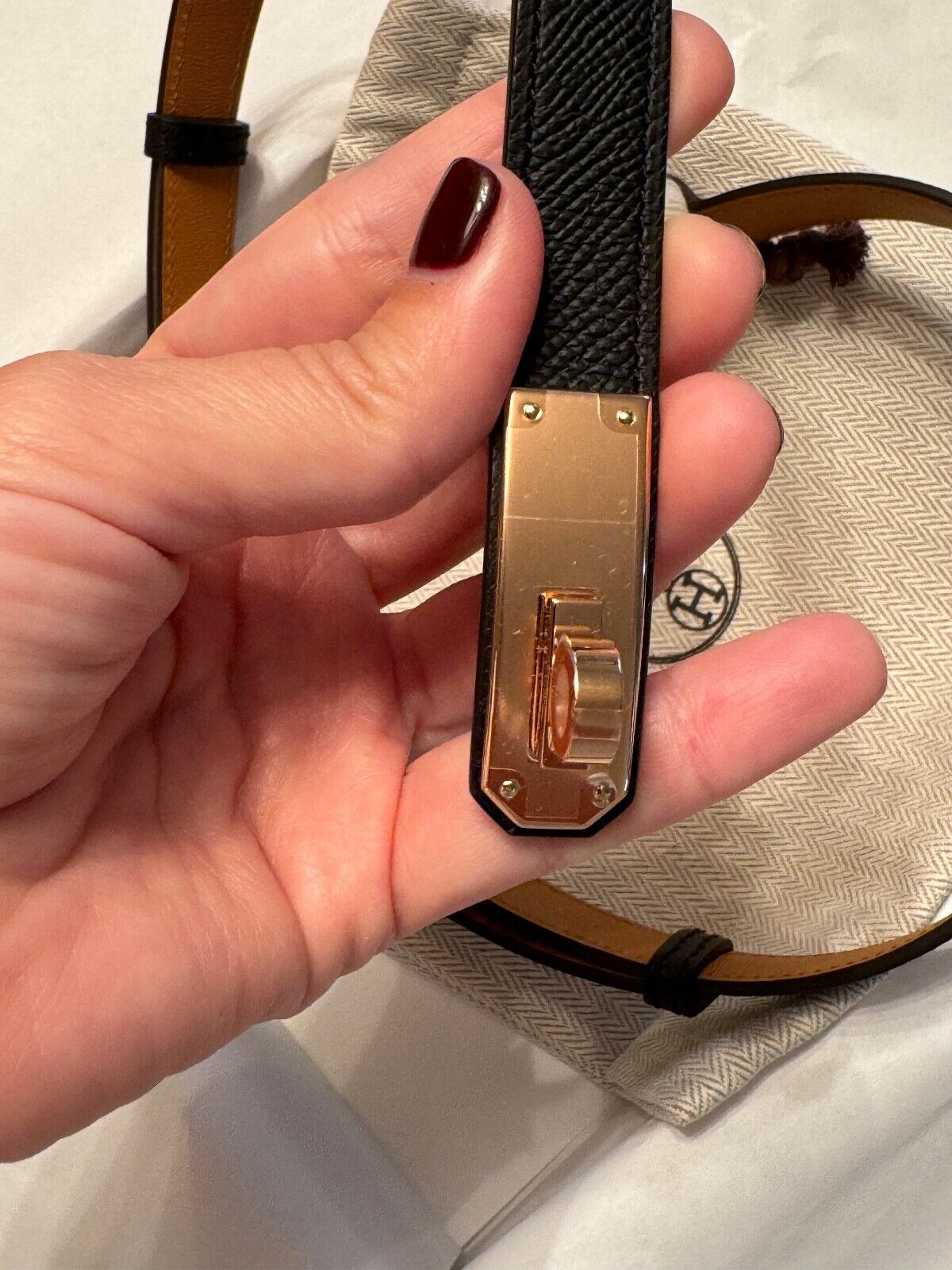 NIB HERMES Kelly 18 Belt Black with Rose Gold Hardware - LuxryEdition