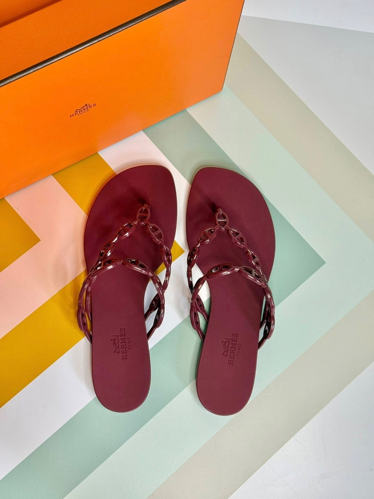 Hermes Island Sandals Size 40 Rouge H - LuxryEdition
