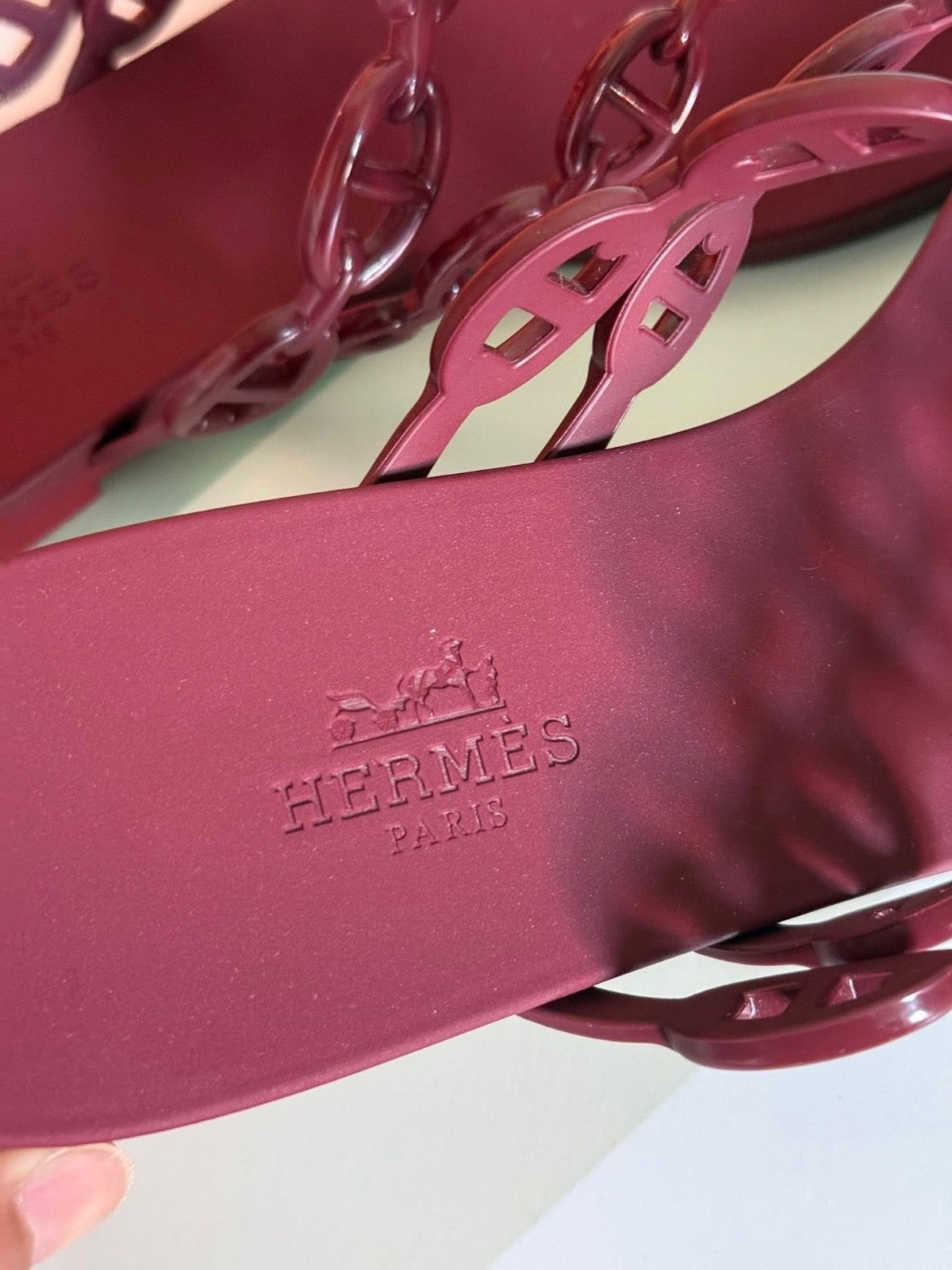 Hermes Island Sandals Size 40 Rouge H - LuxryEdition